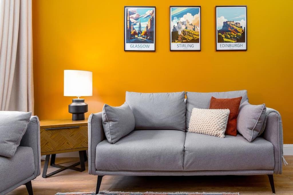 The Stylish 3-Bedroom Maisonette Retreat ستيرلينج المظهر الخارجي الصورة