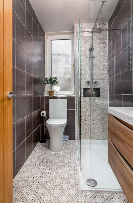 The Stylish 3-Bedroom Maisonette Retreat ستيرلينج المظهر الخارجي الصورة